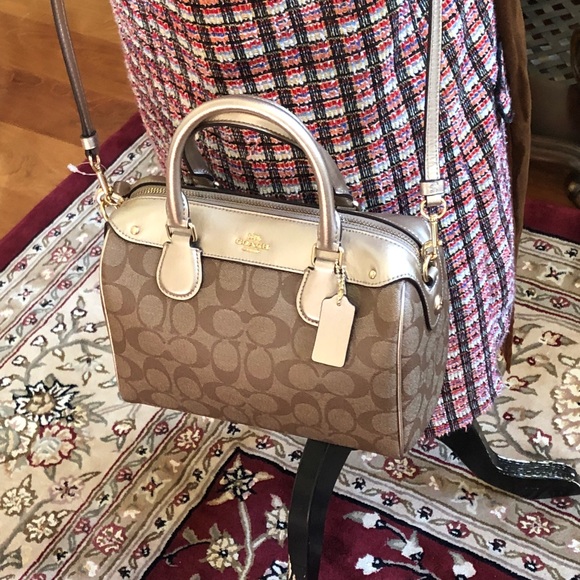 Authentic Coach signature handbag&wallet set - Picture 7 of 8